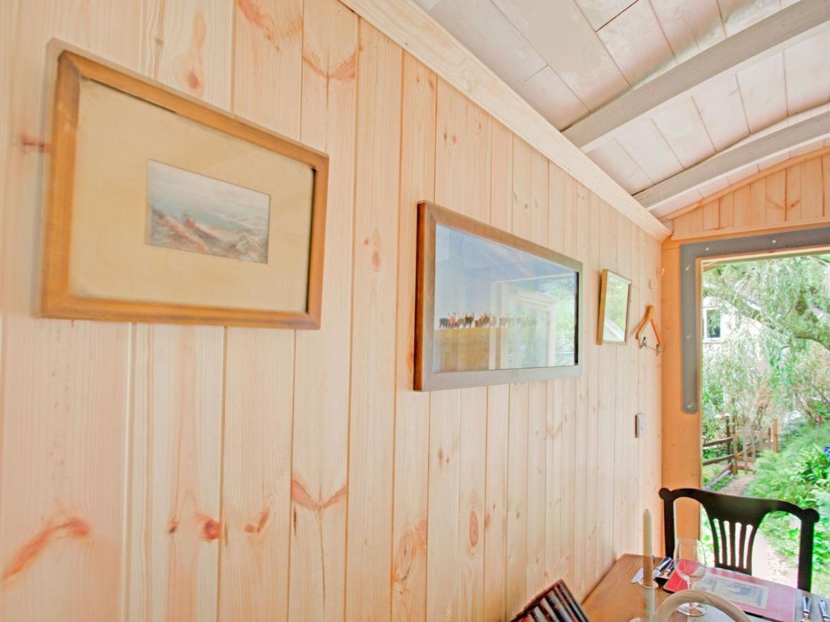 Hill View Holiday Home With Garden Taunton Extérieur photo